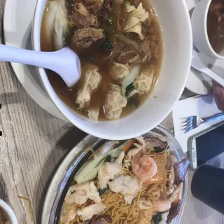 House Pan Fried Noodles