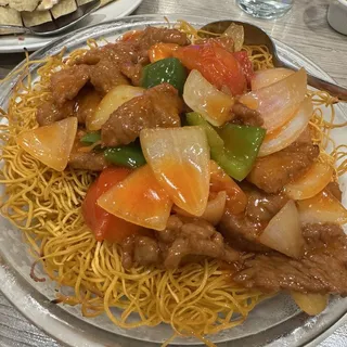 Tomato Beef Pan Fried Noodles