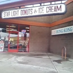 starlights donuts &amp; ice cream