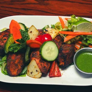 charming spot that offers a cozy atmosphere and a menu that's both simple and divine. Rating: 5**/5