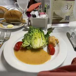 Hawaiian Salad withKula Romaine