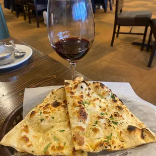 Garlic Naan &amp; Hob Nob Pinot Noir.  Exceptionally Excellent  service, food and wine