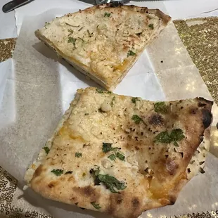 Garlic Cheese Naan