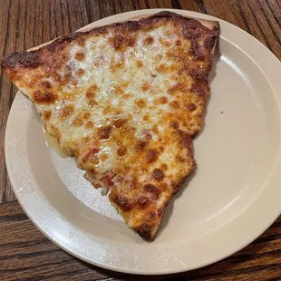 New York style cheese slice