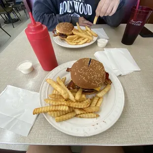 Bacon cheese burger with fries