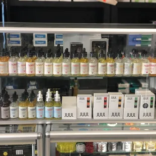 Juul Vapor &amp; Naked E-Juice