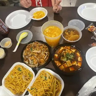 Plain Lo Mein, Ma Po Tofu, Egg Drop Soup, Garlic Triple Delight, Hot and Sour Soup