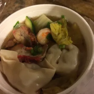 War wonton soup is very large and flavorful!