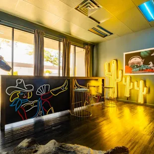 Neon Cloud inside StarBase