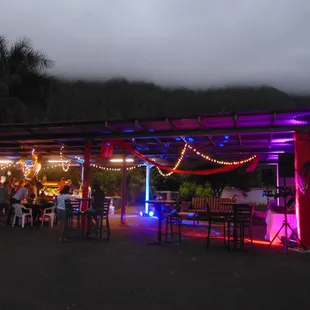 This beautiful setup is a combination of our ambient lighting paired with an amazing background.