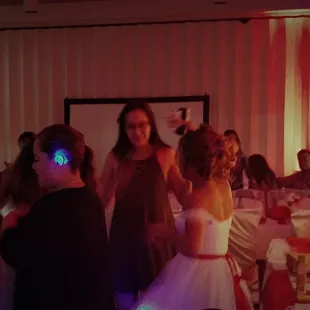 Cool wedding at the Pearl Country Club.