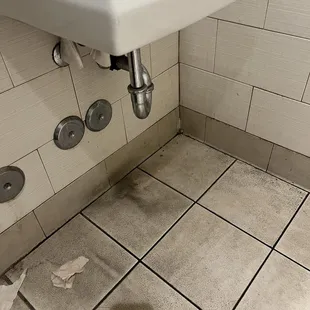 More encrusted grime -- deep clean is desperately needed