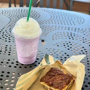 Lavender Crème Frappuccino &amp; Cinnamon Coffee Cake
