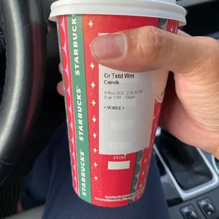 Grande Toasted White Chocolate Mocha with Oatmilk