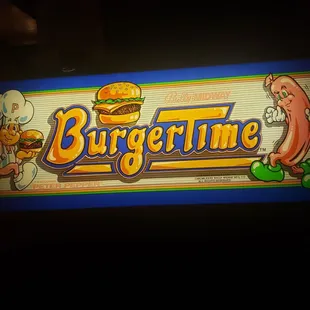 Burger Time-- I had forgotten this existed!