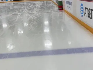 Galleria Ice Skating Center