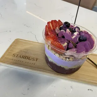 DIY acai bowl.