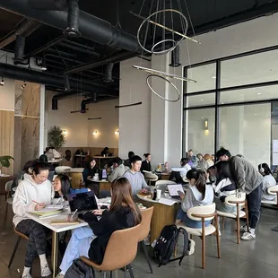 Interior- plenty of seating and space- tho many r here to stay and study so turnover of available seating is not high