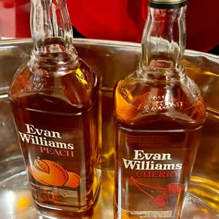 They had hot toddy's made with peach schnapps and cherry cordials hot chocolate made with the cherry schnapps. Both were so good.