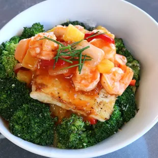 food, grilled fish, grilled seafood, fish, seafood