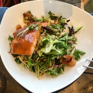 Shiro Miso Salmon Salad