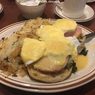 Eggs Benedict with Spinach