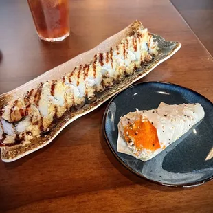 Starlight real crab hand roll and crunchy roll