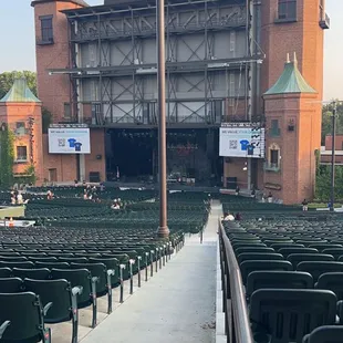 Stage