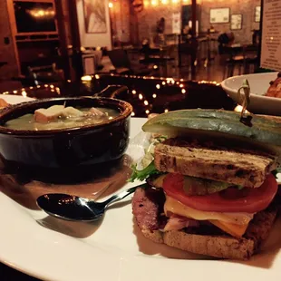 Half sandwich &amp; soup