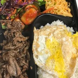 food, chicken wings and fried chicken