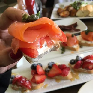 Salmon crostini