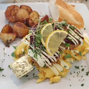 Blue crab cakes was interestingly delicious.  Loved the aoli with the eggs!