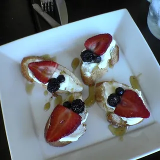 Breakfast Bruschetta