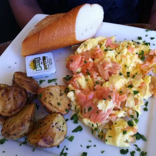 Smoked Salmon & Caramelized Onion