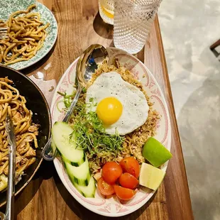 food, ramen and noodles
