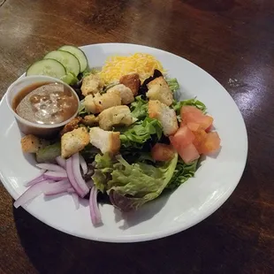 Dinner salad with balsamic vinaigrette