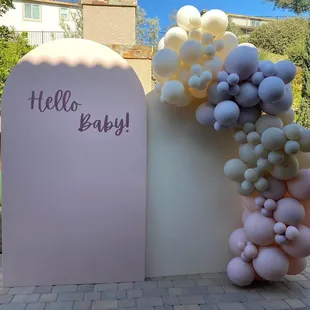 Beautiful balloon arch done by Wendy