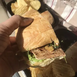 BMTA- look at that bakon tho!!! so crunchy and amazing flavor!