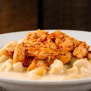 a bowl of macaroni and cheese