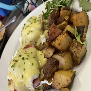 Eggs Benedict