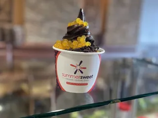 SummerSweet Frozen Yogurt Cafe