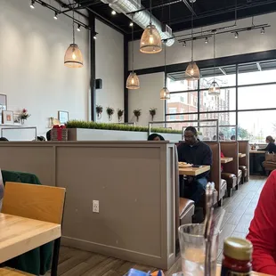 Restaurant patrons customers