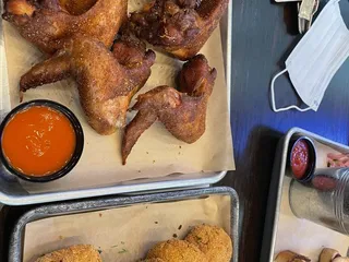 Barrel & Bones - Carrollton