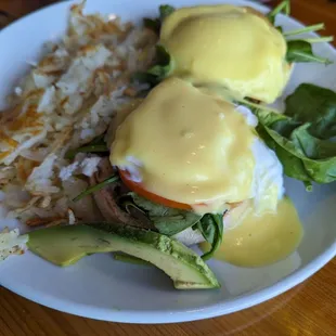 Eggs Benedict sub tomato and avocado for meat Very good