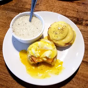 Eggs Benedict