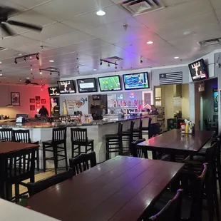 Nice size bar area