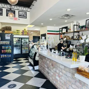 Drink and desert area of Stasio's