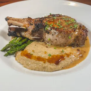 Smokey Honey-Glazed Pork Chop