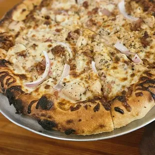 BBQ chicken pizza
