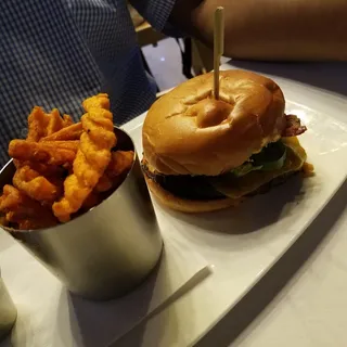 Bacon Avocado Burger